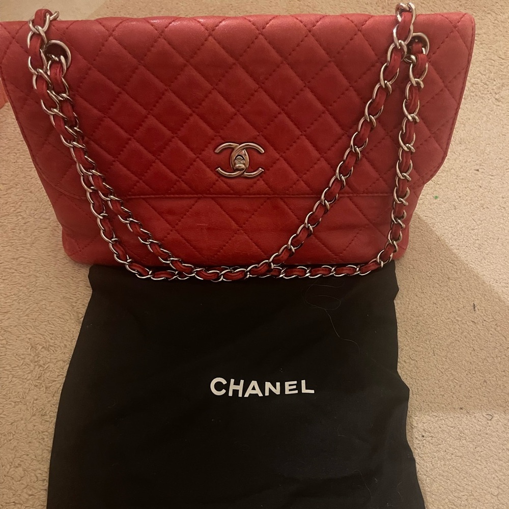 Chanel Jumbo maxi Classic Red Quilted Shoulder Bag *Price Firm*